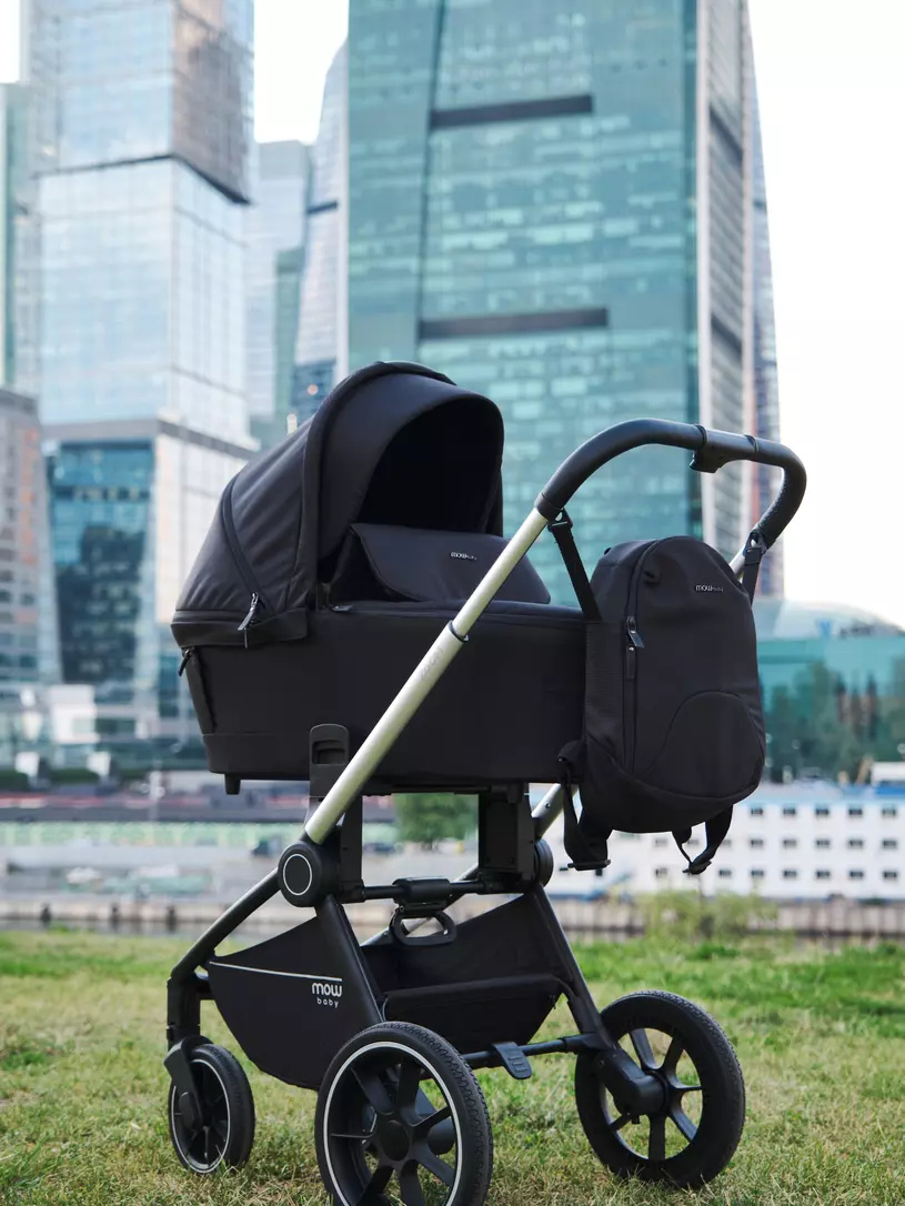 Коляска 3 в 1 MOWBaby ZOOM PU RA087 Silver Black