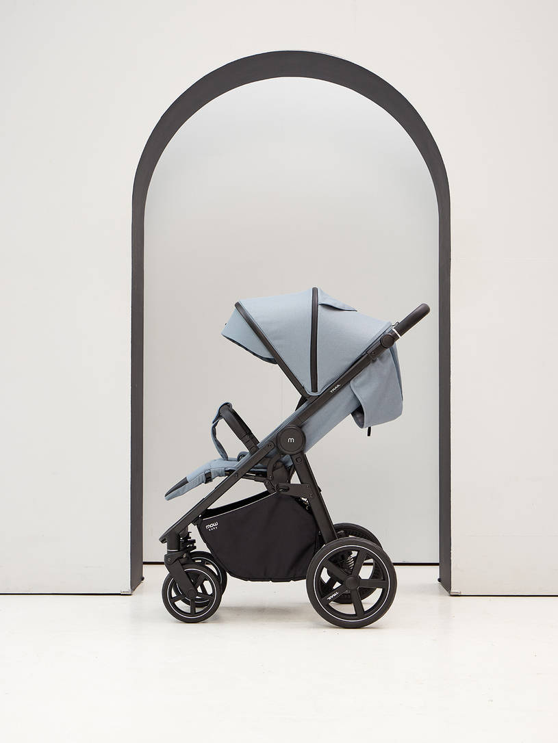 Коляска прогулочная Mowbaby Trail Blue