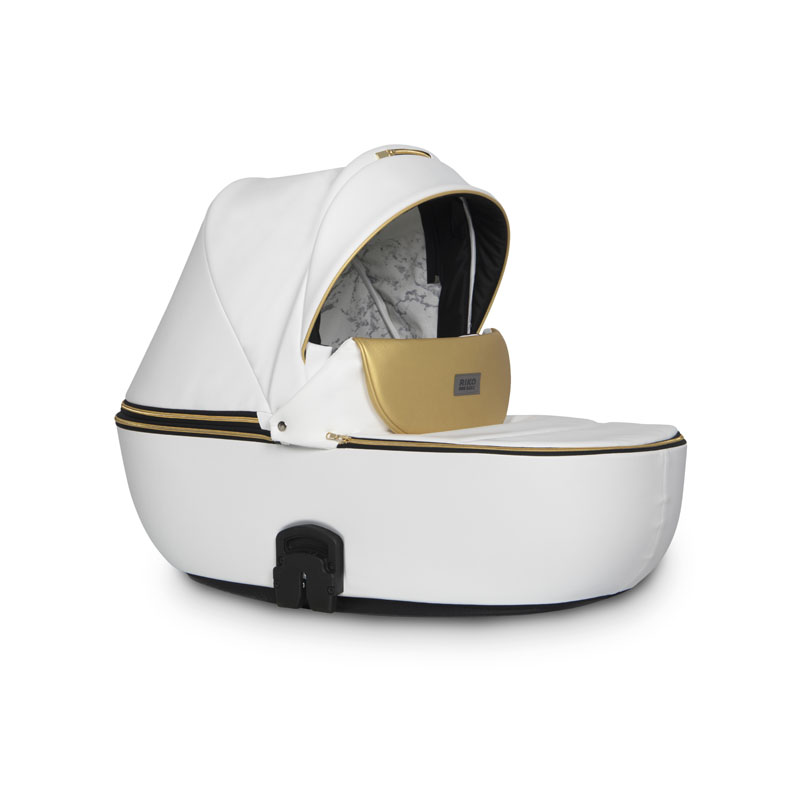 Коляска 2 в 1 Riko Basic Ozon Premium 33 белый-золотой