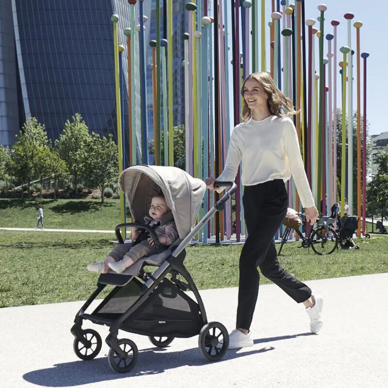 Коляска 3 в 1 i-Size Inglesina Electa с подставкой под люльку Standup, Upper Black