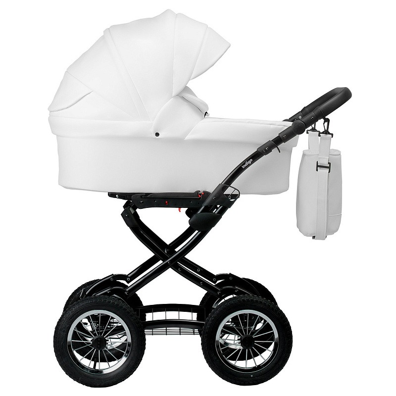 Коляска 2 в 1 Indigo Barbara Eco Classic, Be 05 (Белая кожа)