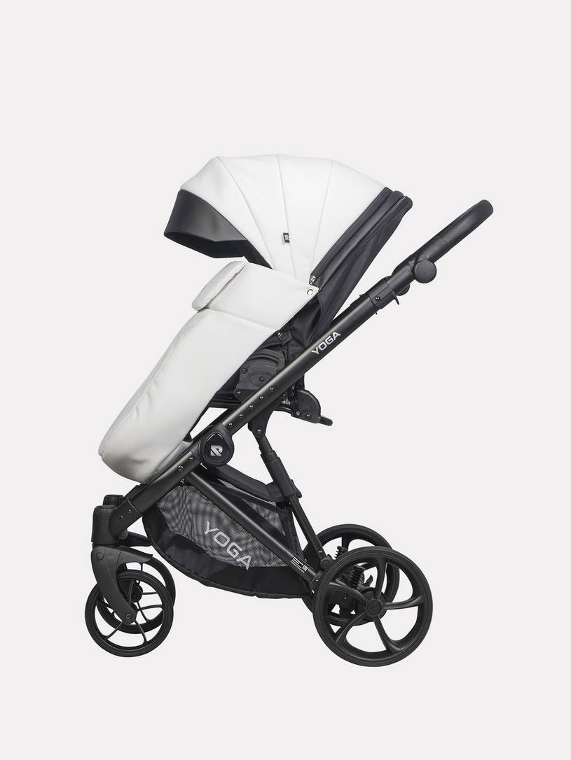 Коляска 2 в 1 Riko Basic Yoga Ecco 11 White