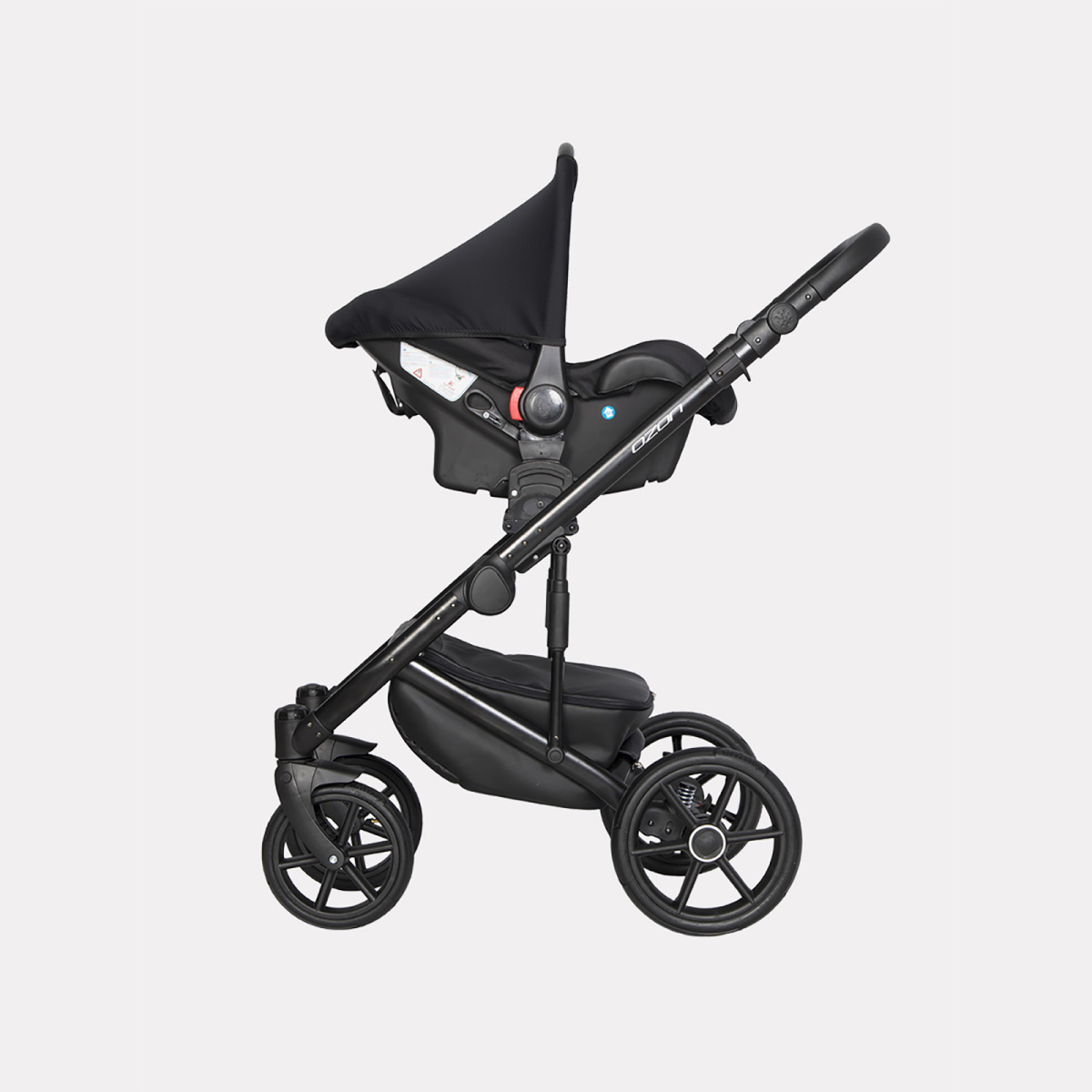 Коляска 3 в 1 Riko Basic Ozon, 07 белый