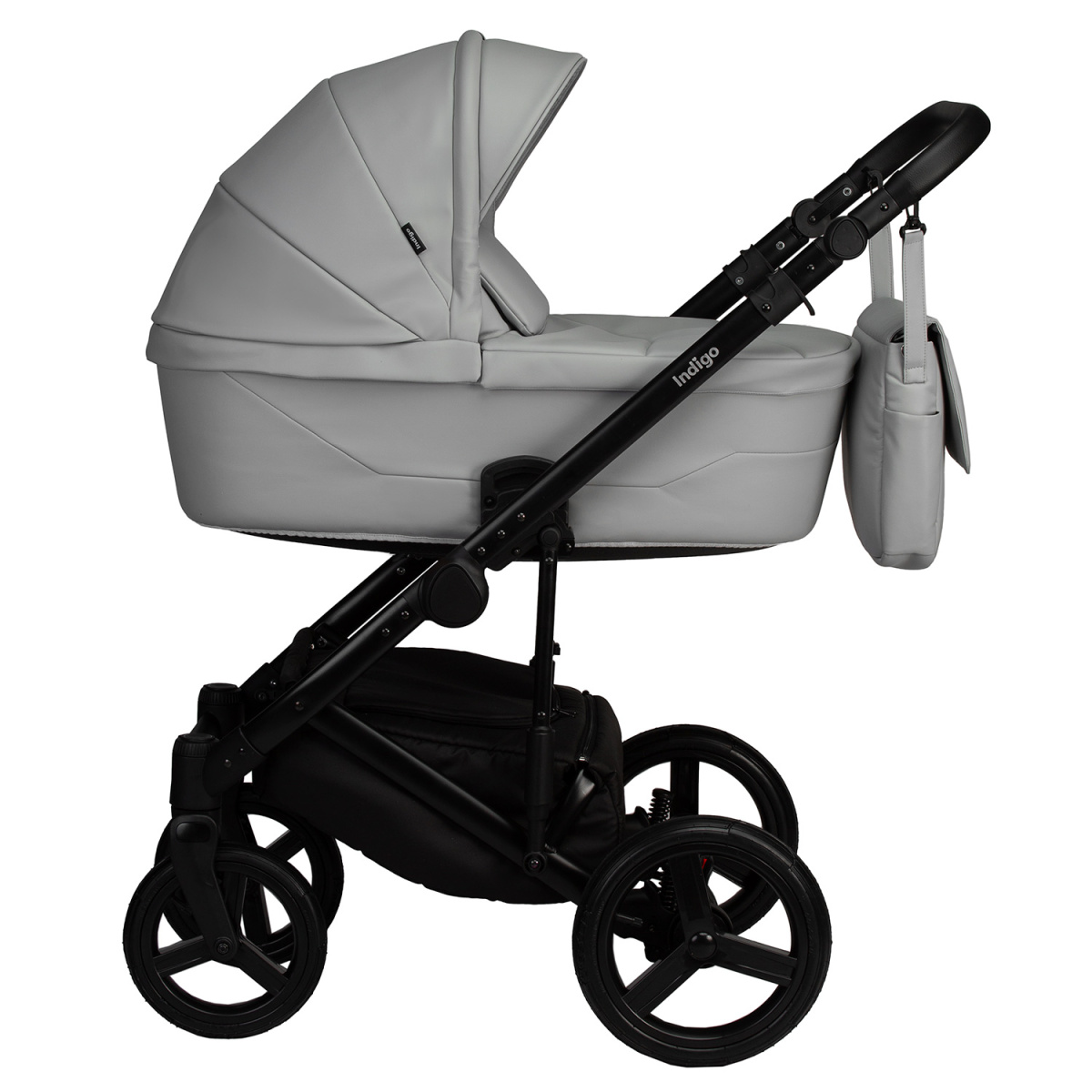 Коляска 2в1 Indigo LAMAR - La 06 (св.серая кожа)