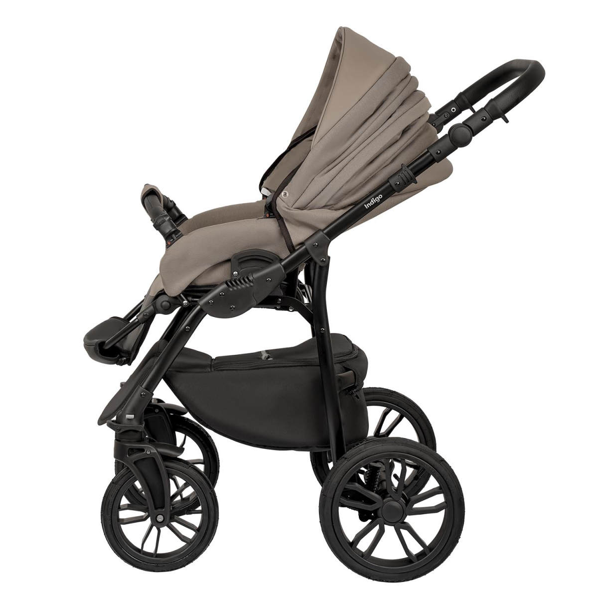 Коляска 2 в 1 Indigo, In 05 (Коричневый)